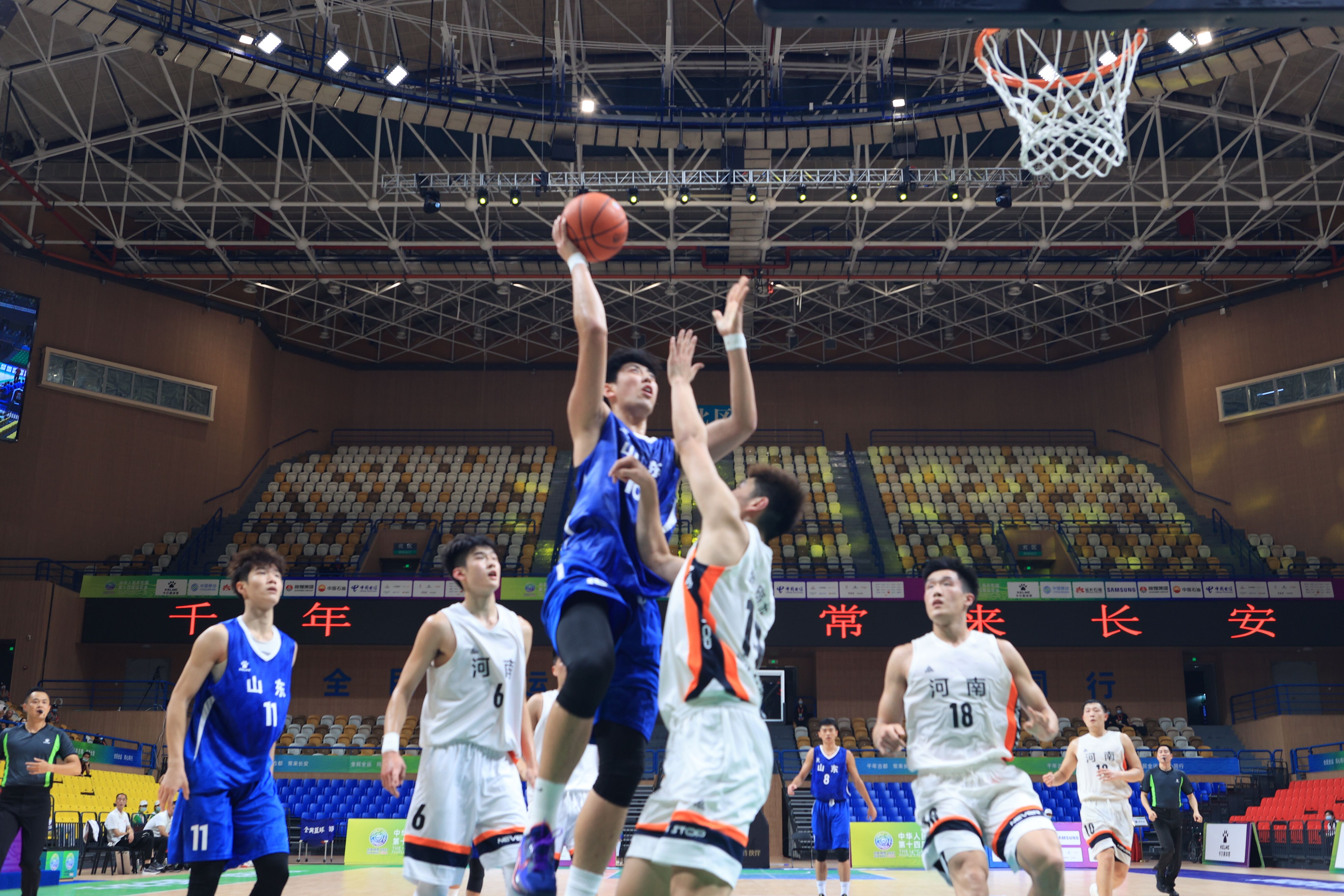 意媒：若皇马签回帕斯，国米将报价3000万欧并再加入回购条款.